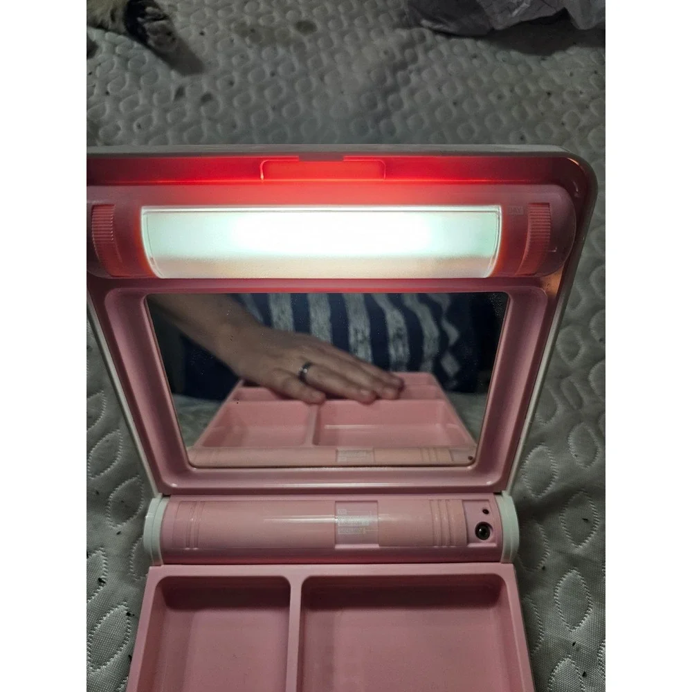 VINTAGE RARE CANDIES CORDLESS TRAVEL MIRROR WITH ORGANIZER y2k  tested works